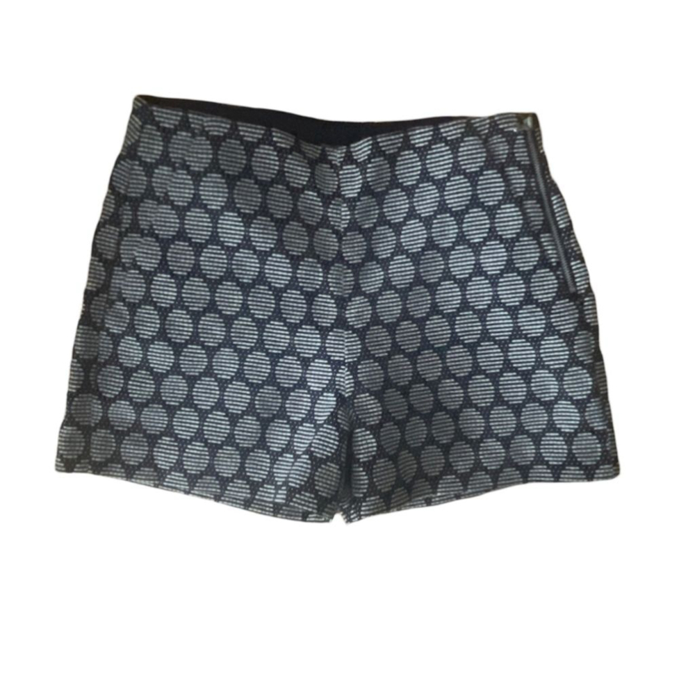 2 Pairs RW&CO shorts size 2